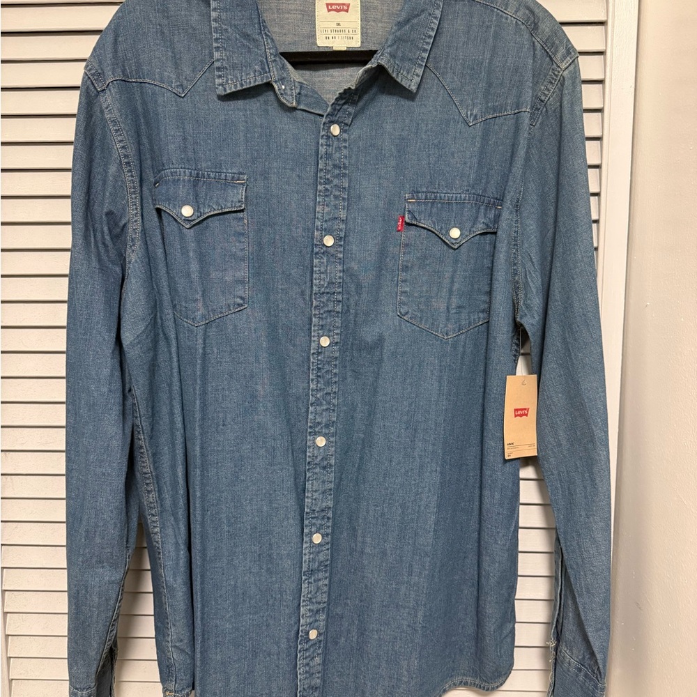Levi's pearl snap men’s XXL denim western shirt, soft, NWT
